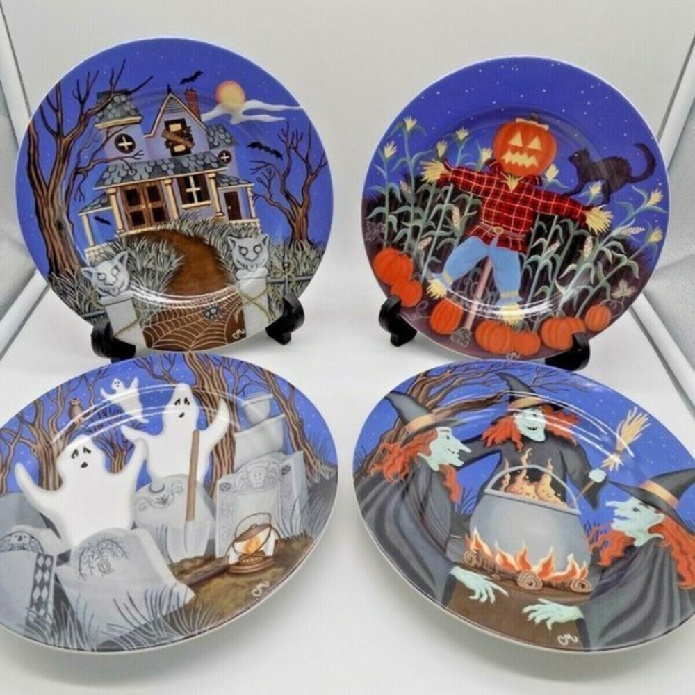 Gibson Claire Murray Hallow's Eve Dessert Plates Set 4 Halloween 8.25" 45850.04
